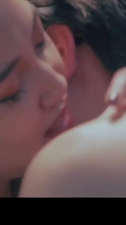 ModelMedia Asia - Horny women eagerly straddle men to milk them for semen | Clip 1