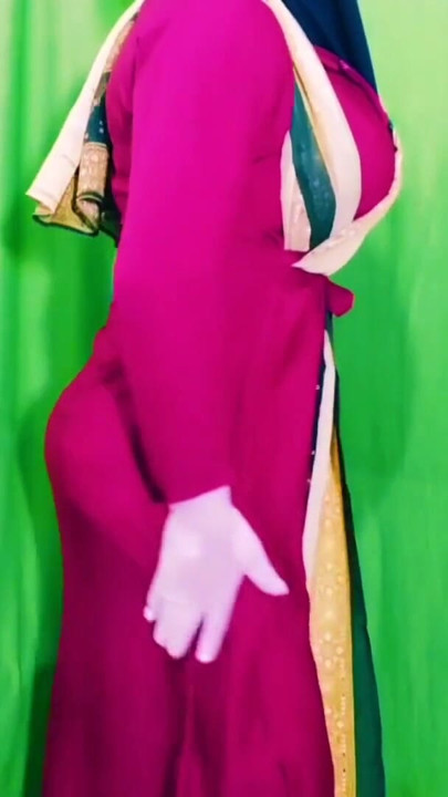 Desi Pakistani hijabi woman | Clip 1