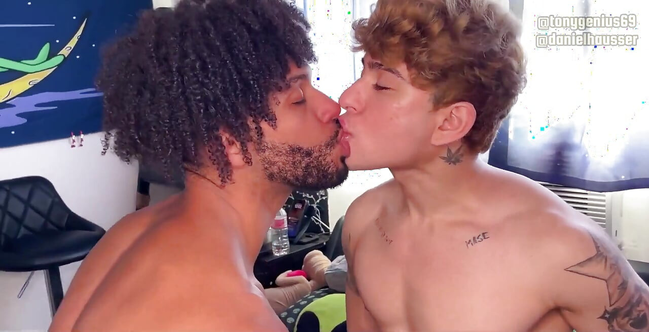 Boy Says Hi: Daniel Hausser Sex Tape