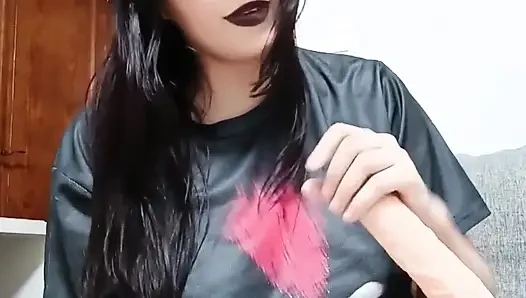 Эмо / девушка-готесса с хибарем, доминантой Wichsanleitung Und Erniedrigt Dich