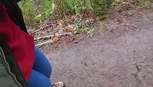 Hike-n-piss an Einem Regentag