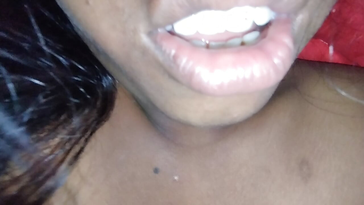 熱い継母の午後の秘密:家にいる継息子との激しい禁断の欲望