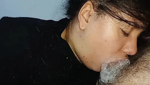 HOT POV, SHOWING THE BEST MOUTH ON THE PLATFORM FUCKING THE CUCKOLD'S COCK