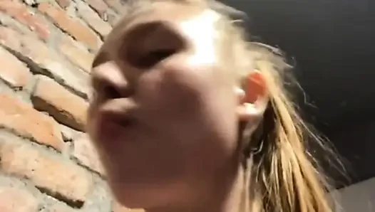 Public masturbating in the gym with jucielussie