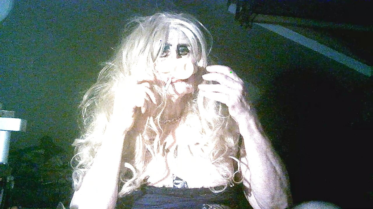 PIg snout humiliation for  old smoking  fuckpig slag, Sarah