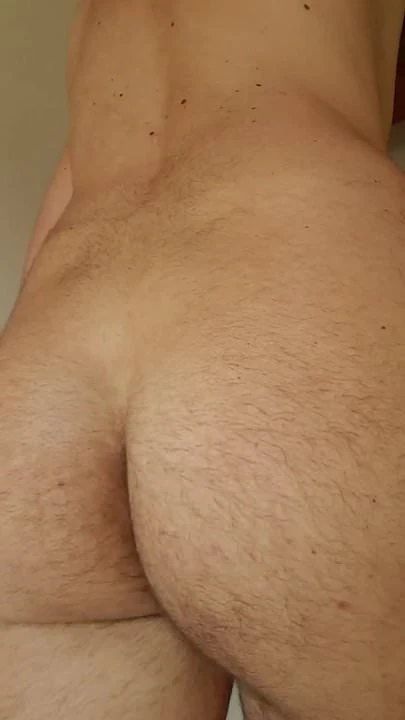Culo cam nudo nel palazzo