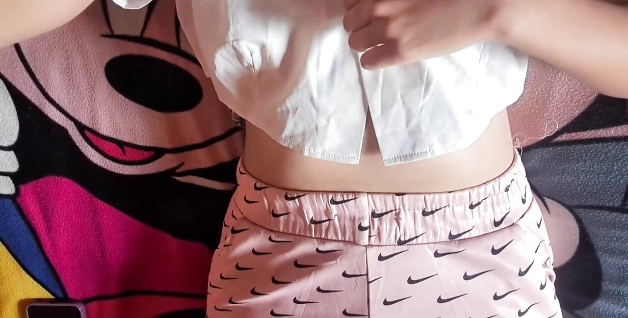 I'm so Hot for This Table! Intense Orgasm! Free Pussy Rubbing Porn
