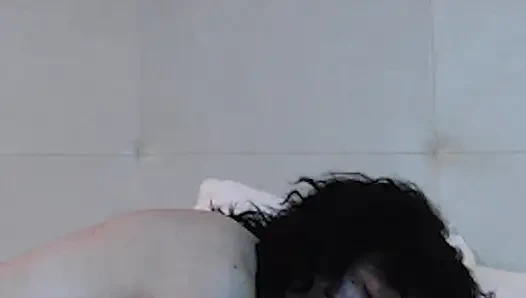 Süper seksi minyon dövmeli genç kız yarak emiyor - derleme 1