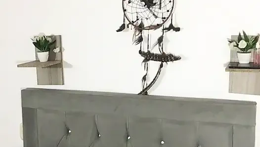 I get on top of my boyfriend and make him come inside me