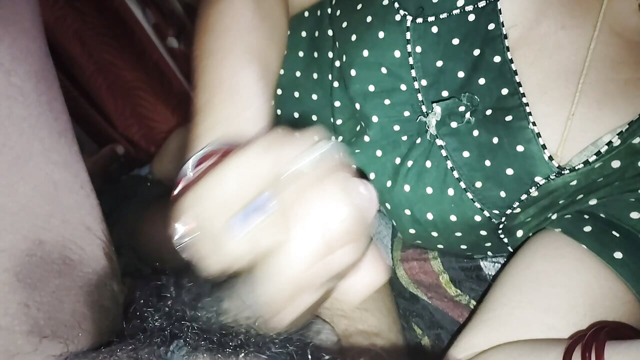 Desi wife & Husband hardcore and cum her mouth