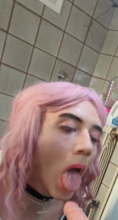 Sissy dreams of licking man ass