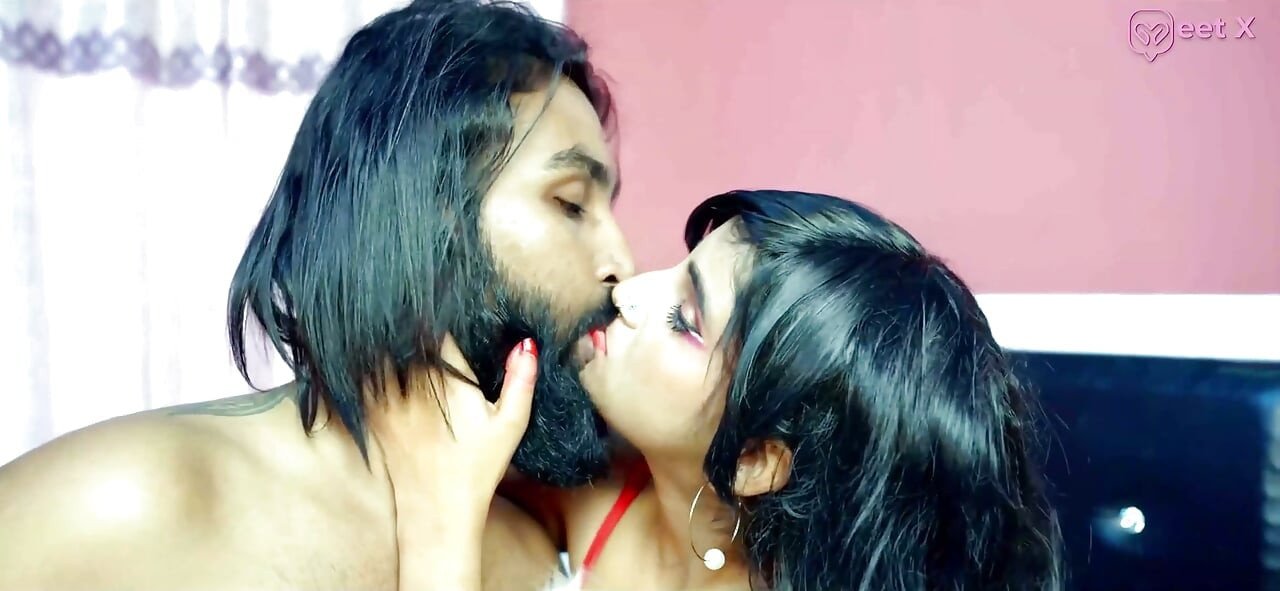 Indian Desi Young Newly Married Couple Morning Hardcore Sex Video Fucking in Asian Style