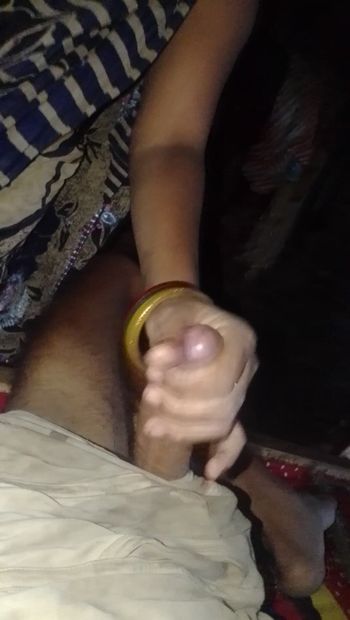 Masturbación con la mano con Sexi Bhabhi