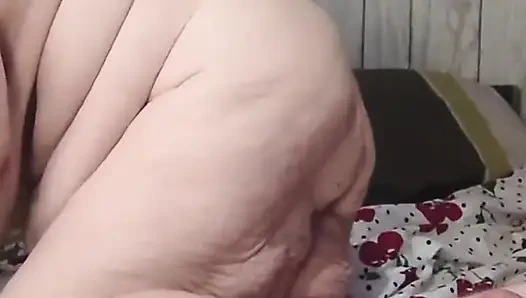 Cewek sange ini dientot gaya doggy habis-habisan sampai mengerang keenakan