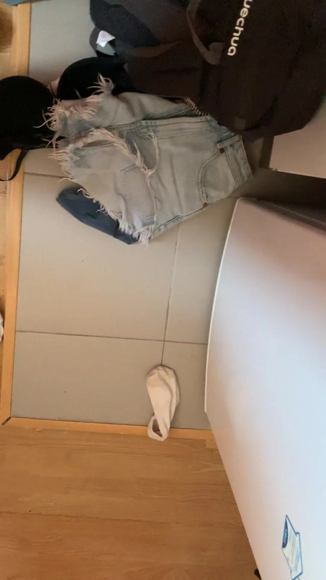 Masum kız öğrenci yüzüne boşalmama izin veriyor - ev yapımı