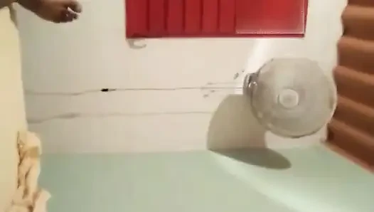 Я трахаю соседа