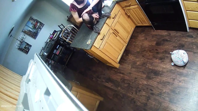 Beerrybutt Pising off Ber