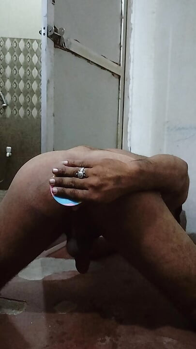 hand free pising squirt