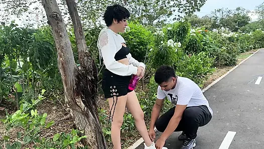 I'm Going to Jog with My Stepsister to Distract Us and Convince Her to Go Home Taking of the Fact That We're Alone to Fuck