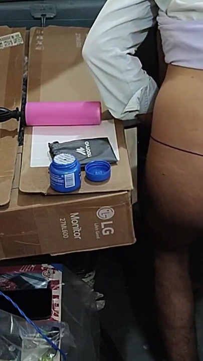 Kaamwaali ki Thukayi sex full video, Shop Owner caught she is masturbate pussy, indian maid fucking sex video mms Hindi Talking | Clip 1