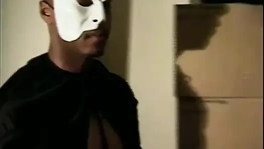 Güzel büyük memeli zenci kız amcık yalıyor büyük siyah yarak emiyor