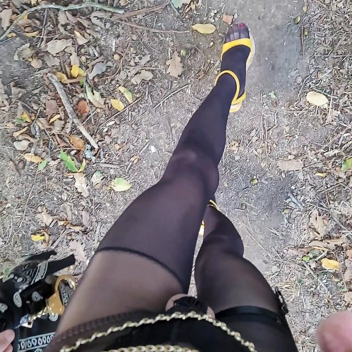 Exhibit P🚗U B L I C en Pute on a Parking Lot in the Forest, at La Faisanderie 91. Fanciful Tights, Thong [4sep25] Meet CoKiiNE! VaneSsaBiTCHx