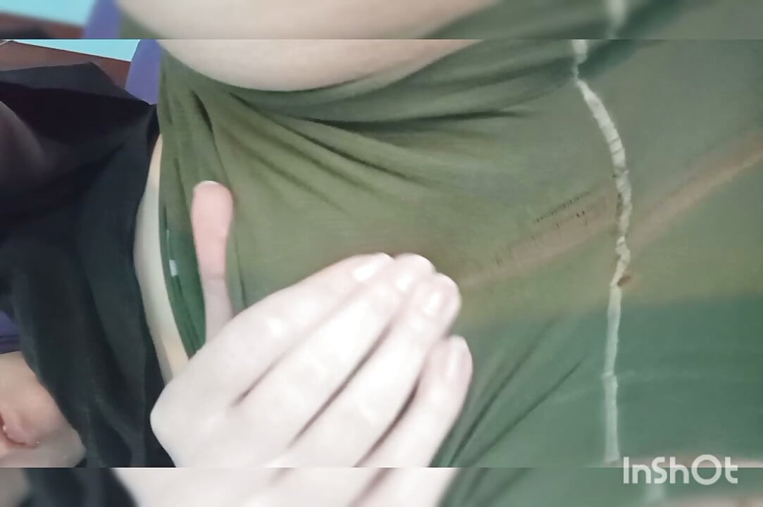 Üvey kardeşimin iç çamaşırına mastürbasyon yapıyorum