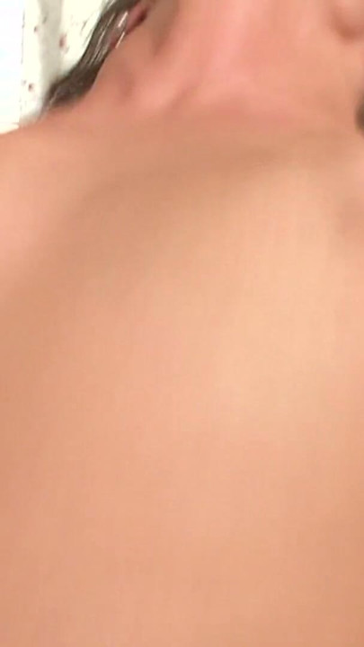 Czech hottie Jennifer loves to fuck hard after taking a bath | Clip 2