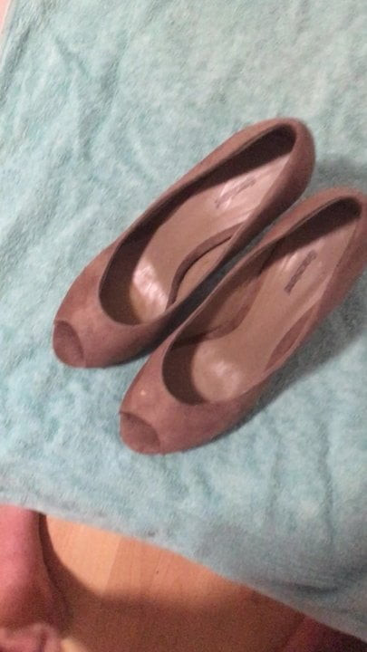 cum in bigjoschis wife heels