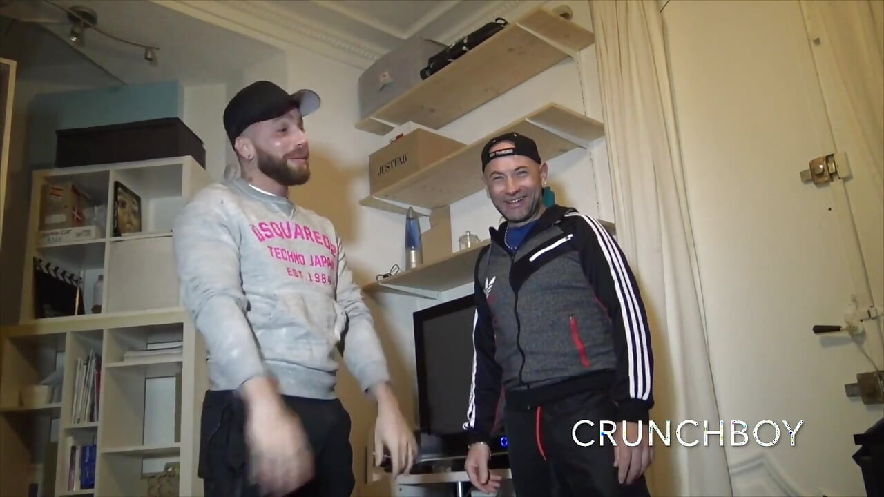 2443 You Havbe a so Big Butt You Need to Be Creampied