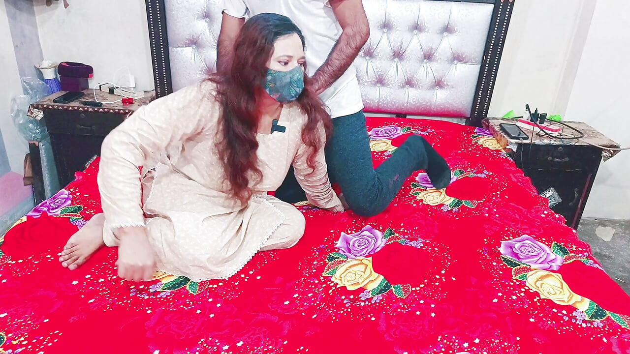 เย็ดวัยรุ่นอินเดียครั้งแรก (18+) น้า Desi อินเดีย xxxxx เย็ดเสียงภาษาฮินดีที่ชัดเจน