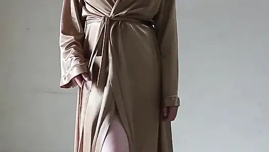 New Hyper Indo Girl Ready to Shower and Colmek