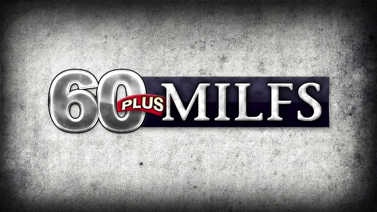 Ehefrau und mutter Jodi West, 60, spielt mit einem sehr großen spielzeug