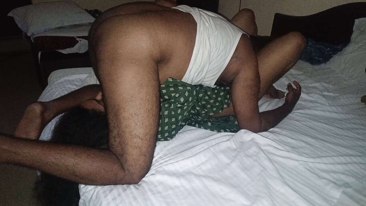 Batchelor men fucking neighbour house wife