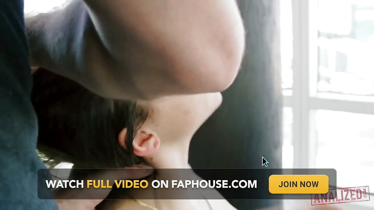Abella Danger follaba duro con James Deen en acción anal
