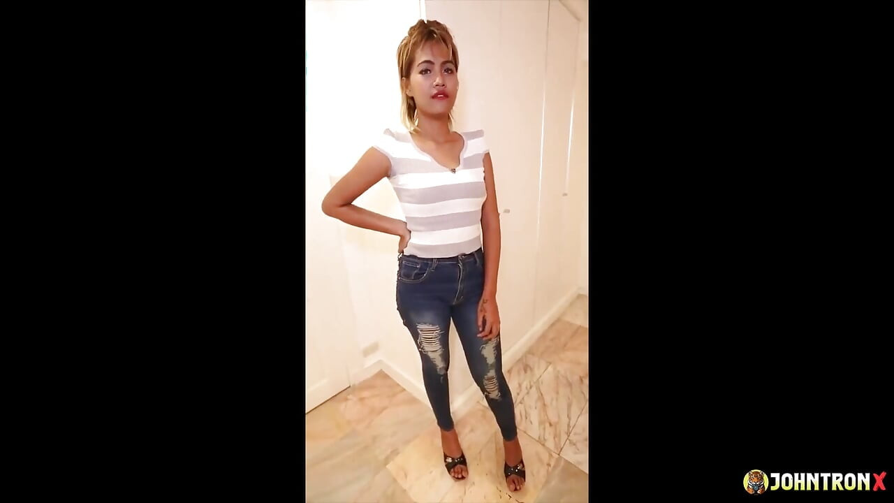 Johntronx - seksi Asyalı kızla ateşli sikiş ve bakış açısı dölleme