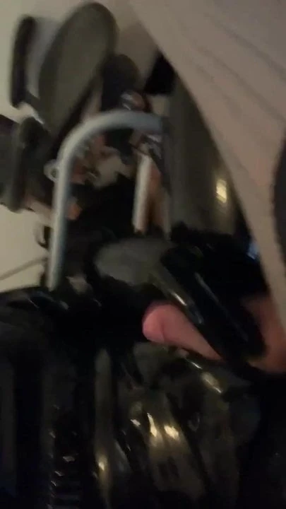Gumová hra s ptákem