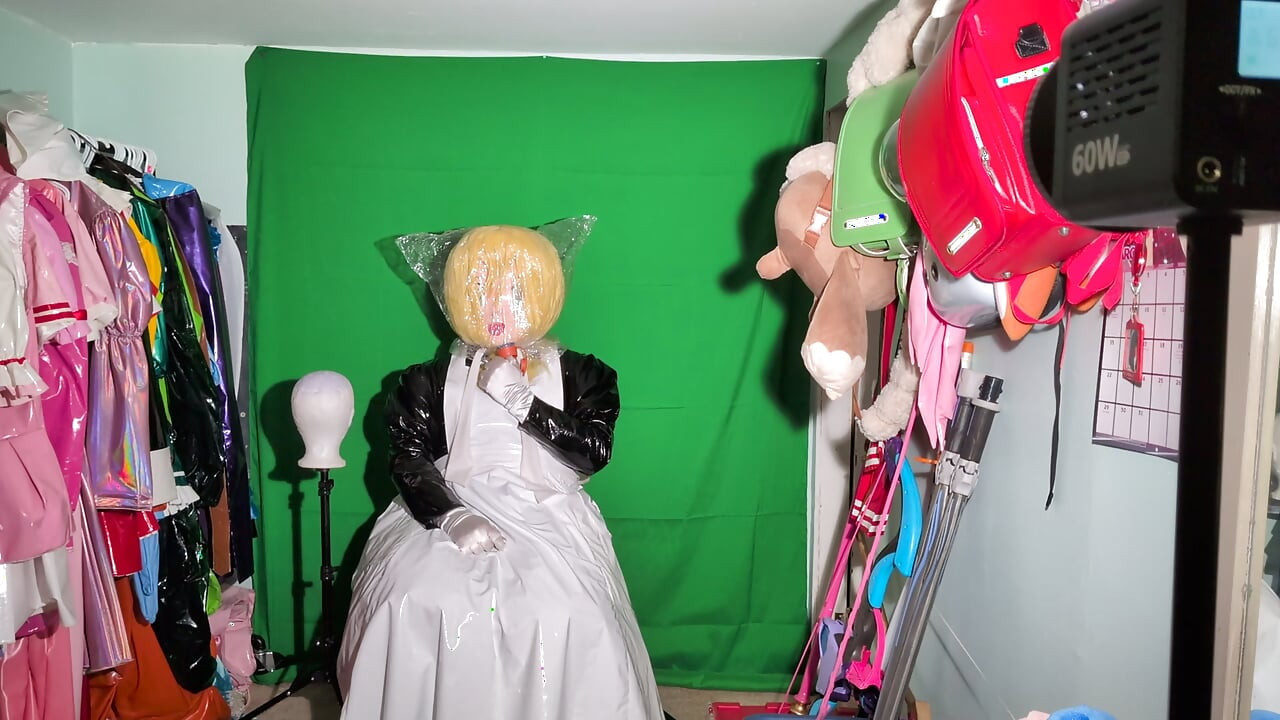 Kigurumi meid diverse ademspelspelletjes met tassen