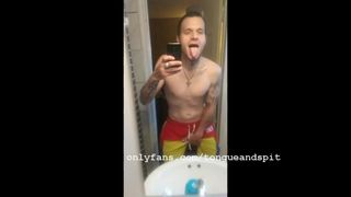Fetiche de lengua - selfies de lengua monstruosa, video 1
