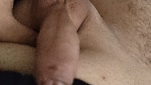 waking up the cock with a massage during the morning that's delicious