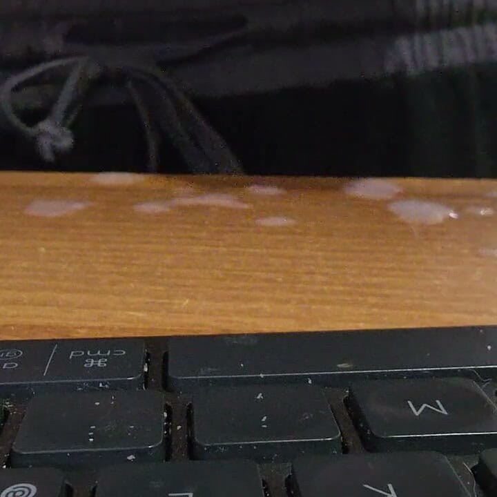 Nice Handjob on Office Chair and Nice Cumshot of Big and Full Balls