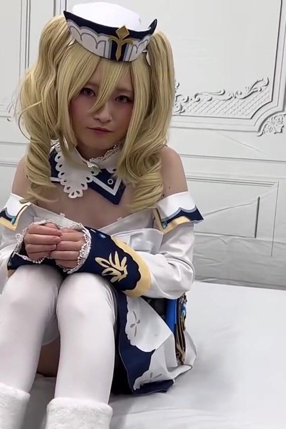 Asian Angel 27106