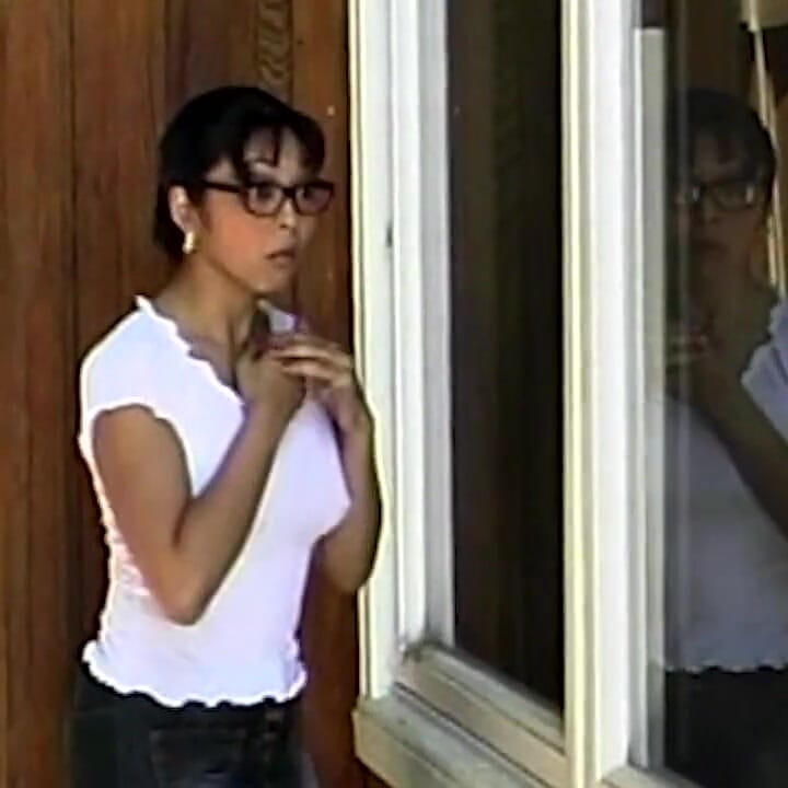 ลิ้นลึกในหีน้ําแตกจนกรีดร้องถึงจุดสุดยอด