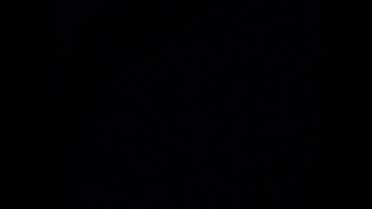 Jebeno sisanje analno prodrlo u autu... Svrši na pičku