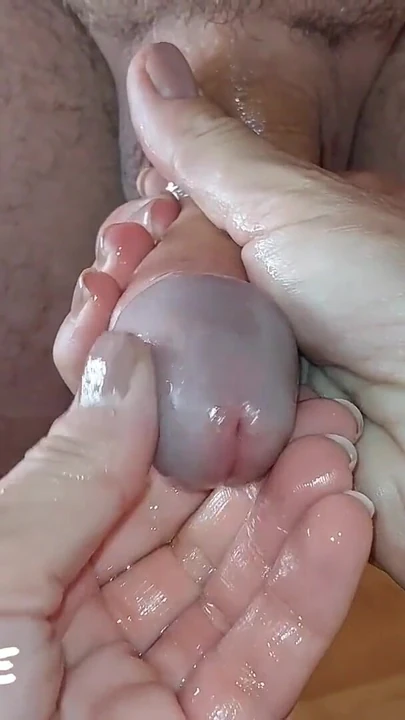 Momento commovente da "Sega così bene la sua mancia dildo turned blue! FPOV FEMMINA POV (tempo di mungitura)"