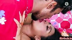 Husband Ke Sone Ke Bad Sexy Bhabi Ne dewar Se Romance Kiya