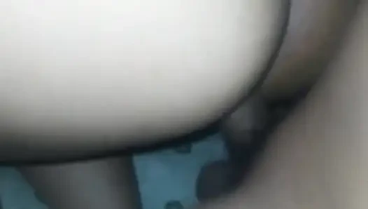Dörtlü, orta yaşlı seksi kadın latin domaltmalı