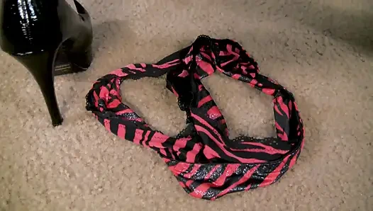 Sie sehnt sich nach sperma