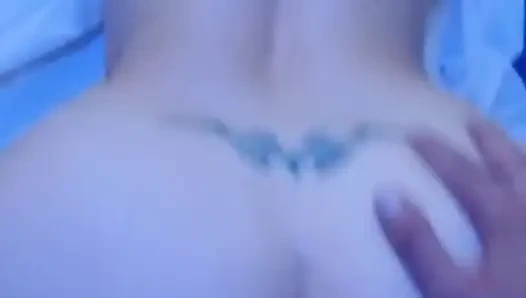Erkek arkadaşımdan götümü sikmesini istiyorum anal seksi seviyorum