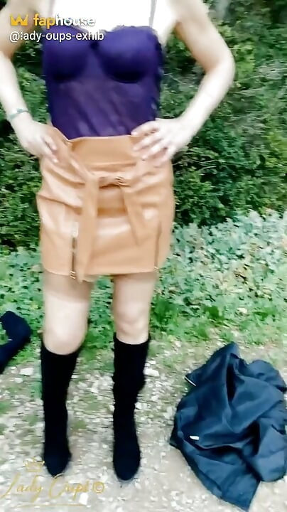 Lady Oups Submissive Stepmom in Leather Skirt and Collar